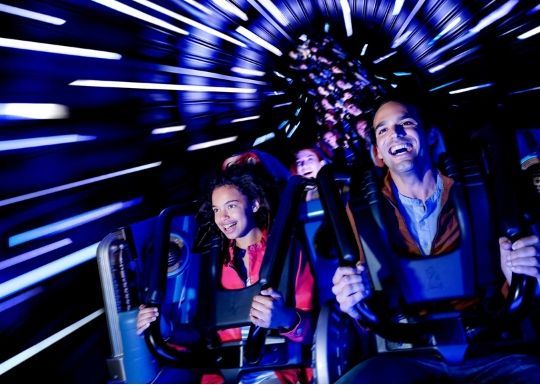 hypespace mountain star wars attractie disneyland parijs