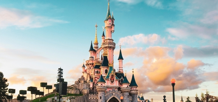 Ontrouw Redelijk Zogenaamd C&O Travel - Zomervakantie promoties Disneyland Parijs